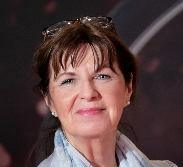 Marianne vd Broek